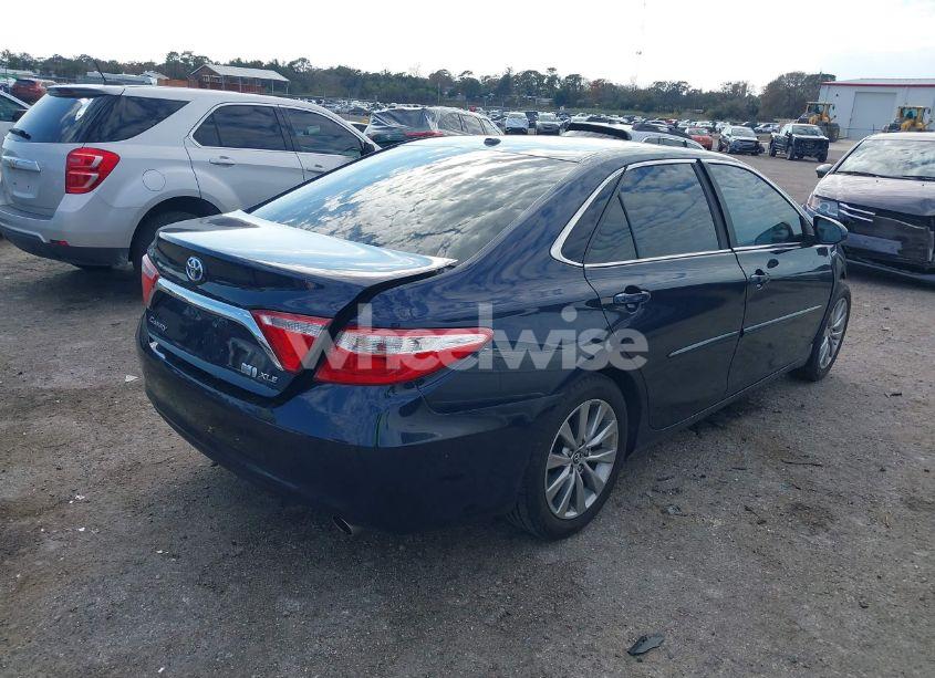 Photo 4 of 2016 Toyota Camry HYBRID XLE (VIN 4T1BD1FK2GU182147)