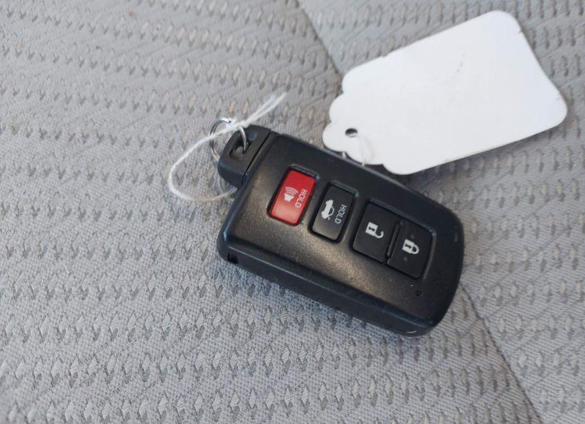 Photo 11 of 2016 Toyota Camry HYBRID LE (VIN 4T1BD1FK2GU184299)