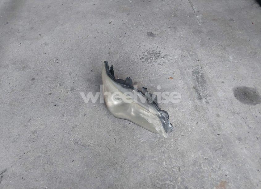 Photo 12 of 2016 Toyota Camry HYBRID LE (VIN 4T1BD1FK2GU185081)