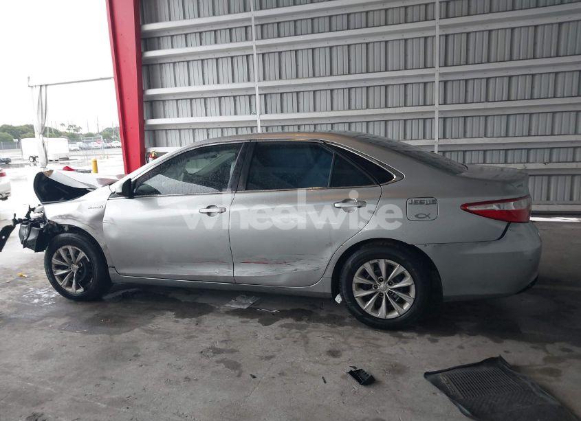 Photo 15 of 2016 Toyota Camry HYBRID LE (VIN 4T1BD1FK2GU185081)
