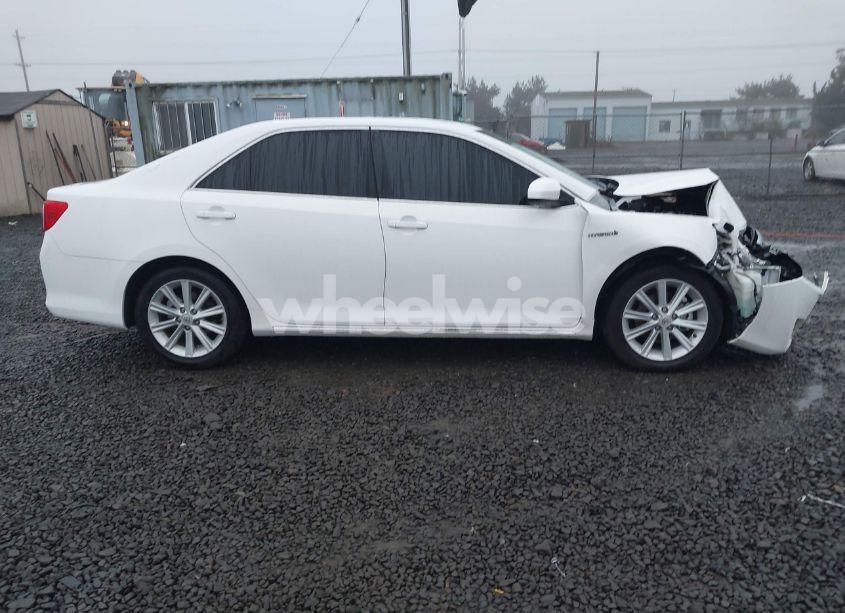 Photo 13 of 2012 Toyota Camry HYBRID XLE (VIN 4T1BD1FK3CU010073)