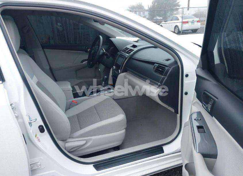 Photo 5 of 2012 Toyota Camry HYBRID XLE (VIN 4T1BD1FK3CU010073)