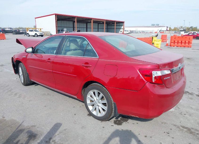 Photo 3 of 2013 Toyota Camry HYBRID XLE (VIN 4T1BD1FK3DU063695)