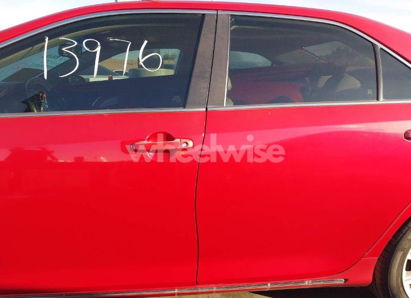 Photo 15 of 2013 Toyota Camry HYBRID XLE (VIN 4T1BD1FK3DU074275)