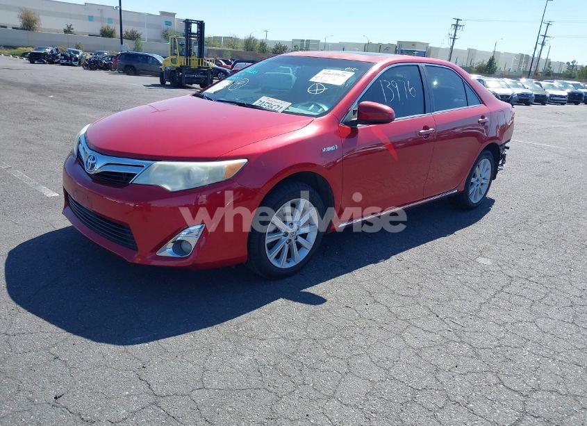 Photo 2 of 2013 Toyota Camry HYBRID XLE (VIN 4T1BD1FK3DU074275)