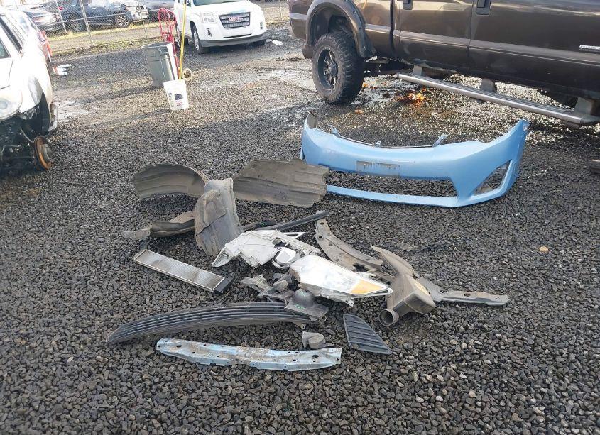 Photo 12 of 2013 Toyota Camry HYBRID LE (VIN 4T1BD1FK3DU086863)