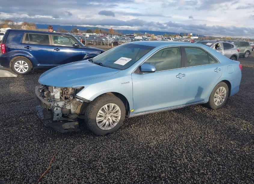 Photo 2 of 2013 Toyota Camry HYBRID LE (VIN 4T1BD1FK3DU086863)