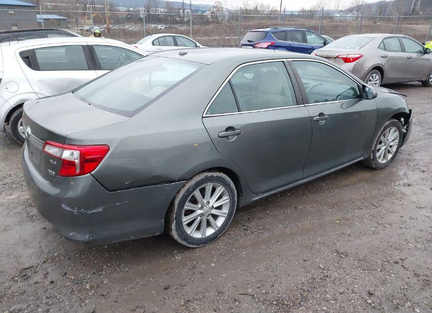 Photo 4 of 2013 Toyota Camry HYBRID XLE (VIN 4T1BD1FK3DU093795)