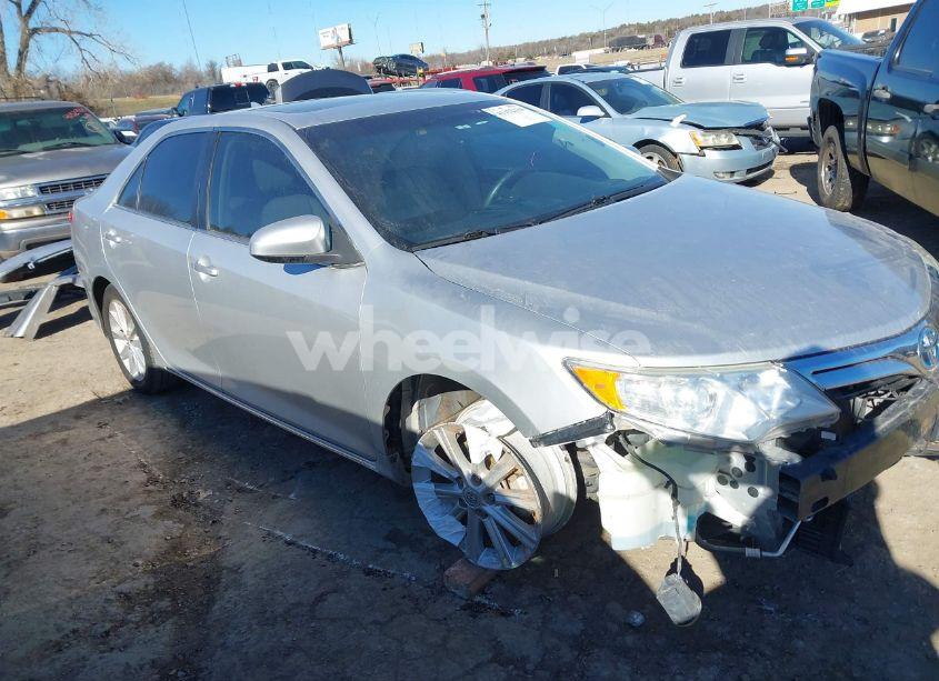 Photo 14 of 2013 Toyota Camry HYBRID XLE (VIN 4T1BD1FK3DU093800)