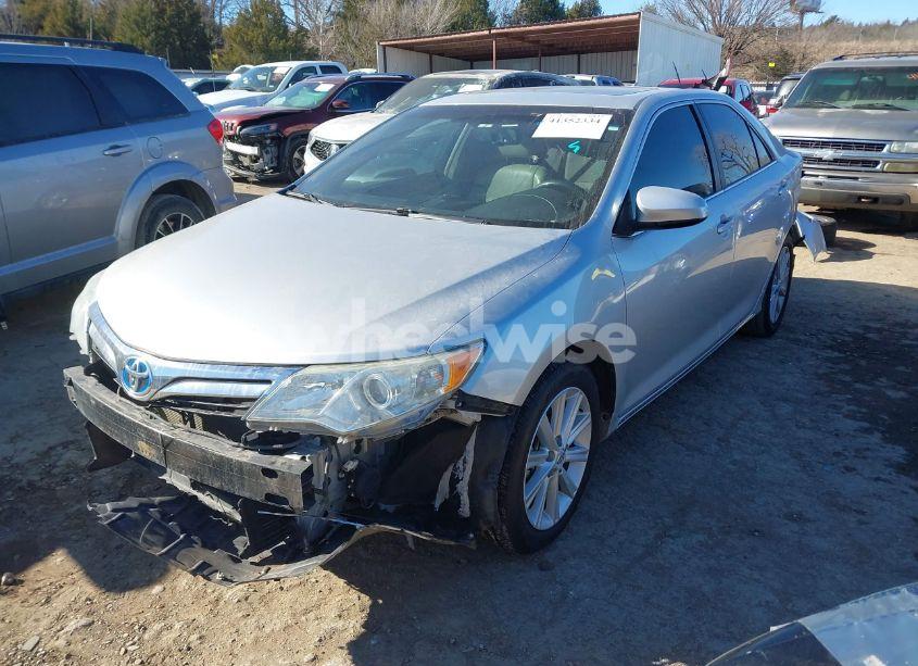 Photo 2 of 2013 Toyota Camry HYBRID XLE (VIN 4T1BD1FK3DU093800)
