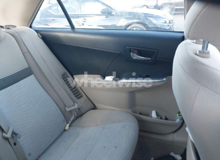 Photo 8 of 2014 Toyota Camry HYBRID LE (VIN 4T1BD1FK3EU097184)