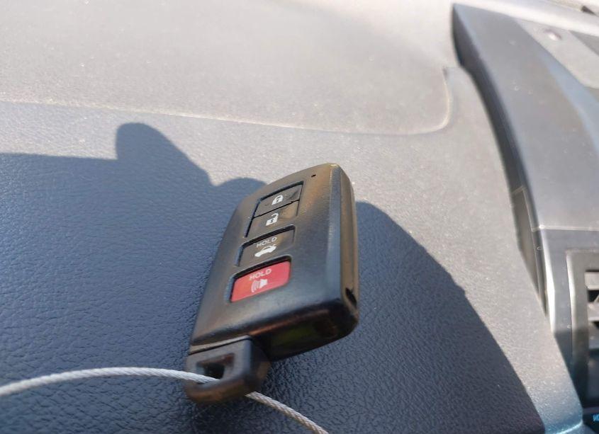 Photo 11 of 2014 Toyota Camry HYBRID LE (VIN 4T1BD1FK3EU120530)