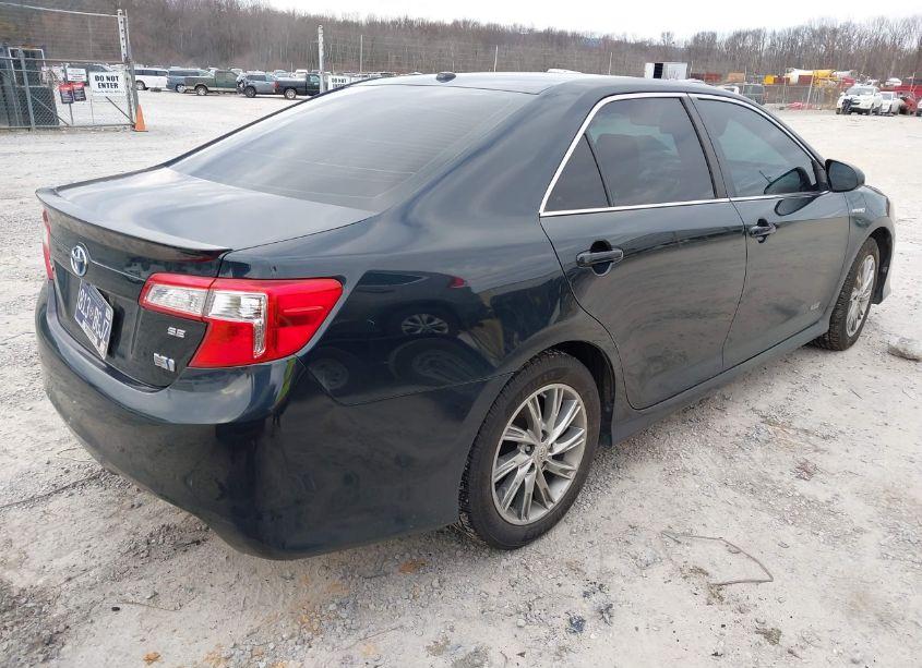 Photo 4 of 2014 Toyota Camry HYBRID SE LIMITED EDITION (VIN 4T1BD1FK3EU129356)