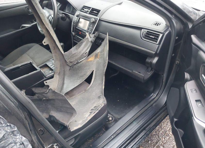 Photo 5 of 2015 Toyota Camry HYBRID LE (VIN 4T1BD1FK3FU149494)