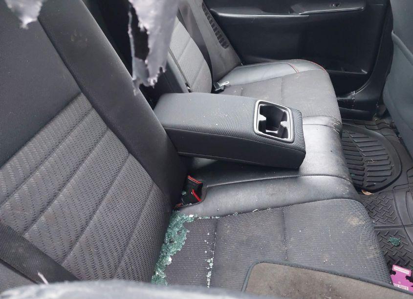 Photo 8 of 2015 Toyota Camry HYBRID LE (VIN 4T1BD1FK3FU149494)