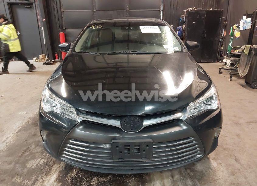 Photo 12 of 2015 Toyota Camry HYBRID LE (VIN 4T1BD1FK3FU159250)