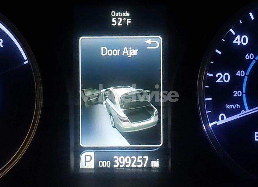 Photo 15 of 2015 Toyota Camry HYBRID LE (VIN 4T1BD1FK3FU159250)