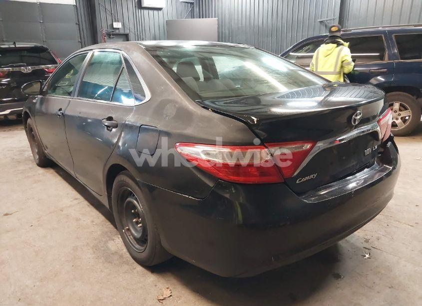 Photo 3 of 2015 Toyota Camry HYBRID LE (VIN 4T1BD1FK3FU159250)