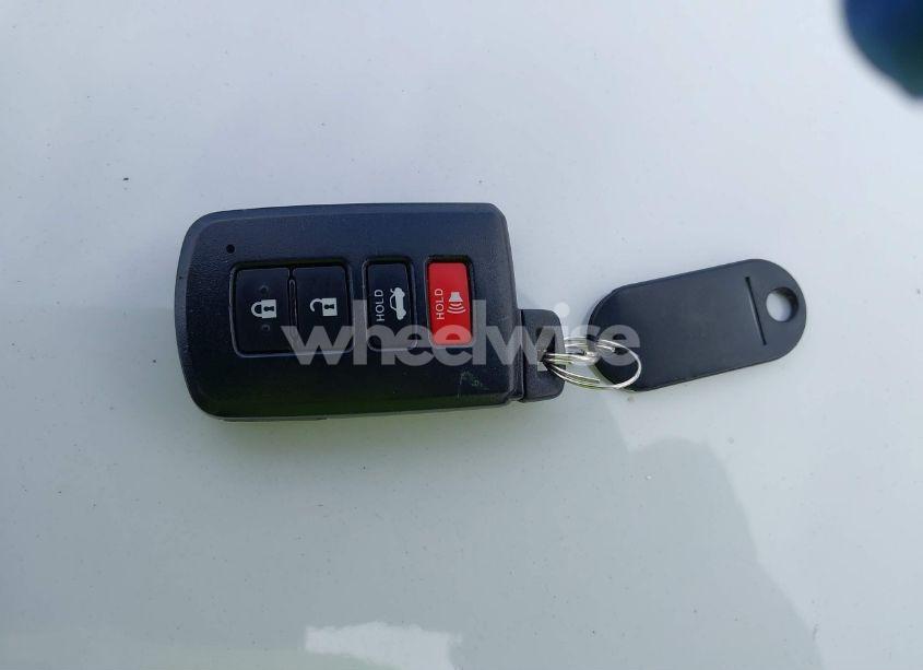 Photo 11 of 2015 Toyota Camry HYBRID LE (VIN 4T1BD1FK3FU164092)