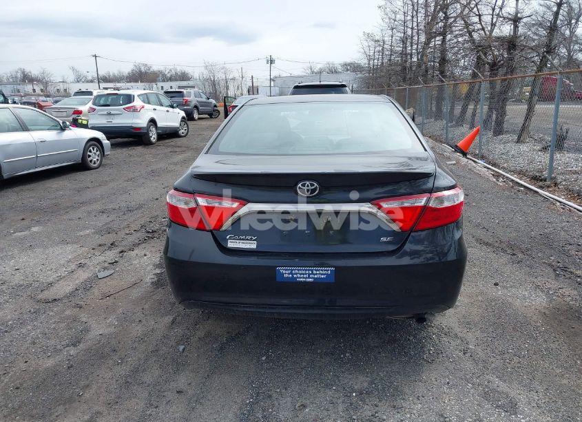 Photo 16 of 2015 Toyota Camry HYBRID LE (VIN 4T1BD1FK3FU164092)