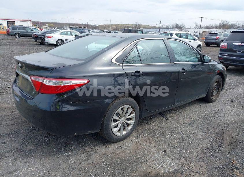 Photo 4 of 2015 Toyota Camry HYBRID LE (VIN 4T1BD1FK3FU164092)