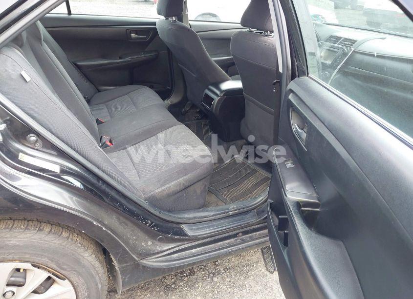 Photo 8 of 2015 Toyota Camry HYBRID LE (VIN 4T1BD1FK3FU164092)