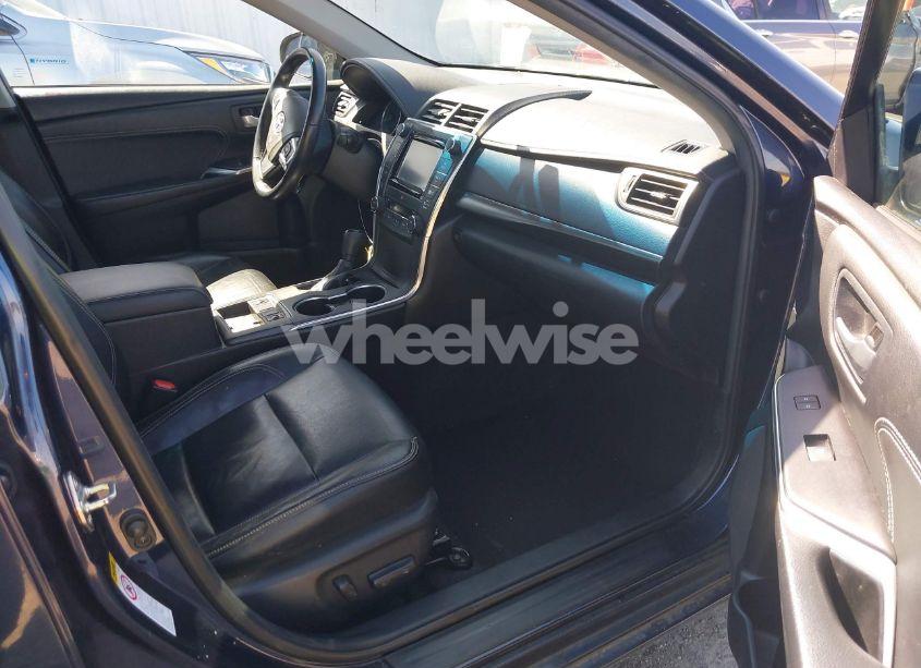 Photo 5 of 2015 Toyota Camry HYBRID XLE (VIN 4T1BD1FK3FU165484)