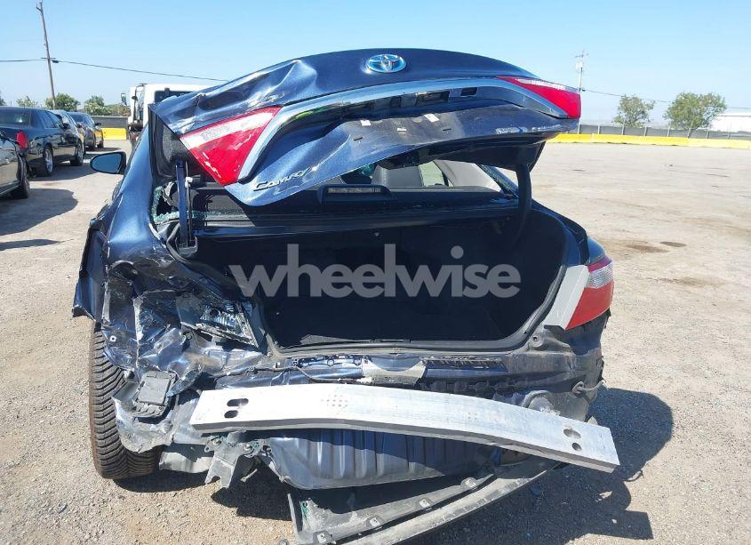 Photo 6 of 2015 Toyota Camry HYBRID XLE (VIN 4T1BD1FK3FU165484)