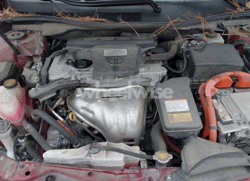 Photo 10 of 2015 Toyota Camry HYBRID LE (VIN 4T1BD1FK3FU170927)