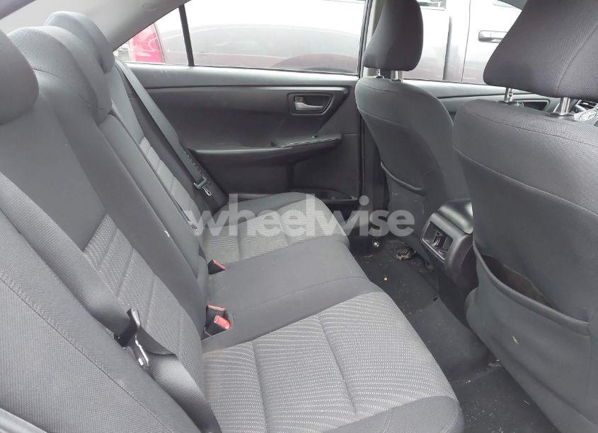 Photo 8 of 2015 Toyota Camry HYBRID LE (VIN 4T1BD1FK3FU170927)