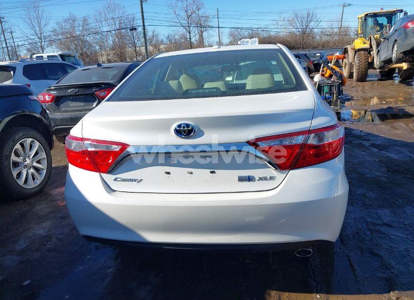 Photo 16 of 2016 Toyota Camry HYBRID XLE (VIN 4T1BD1FK3GU197823)