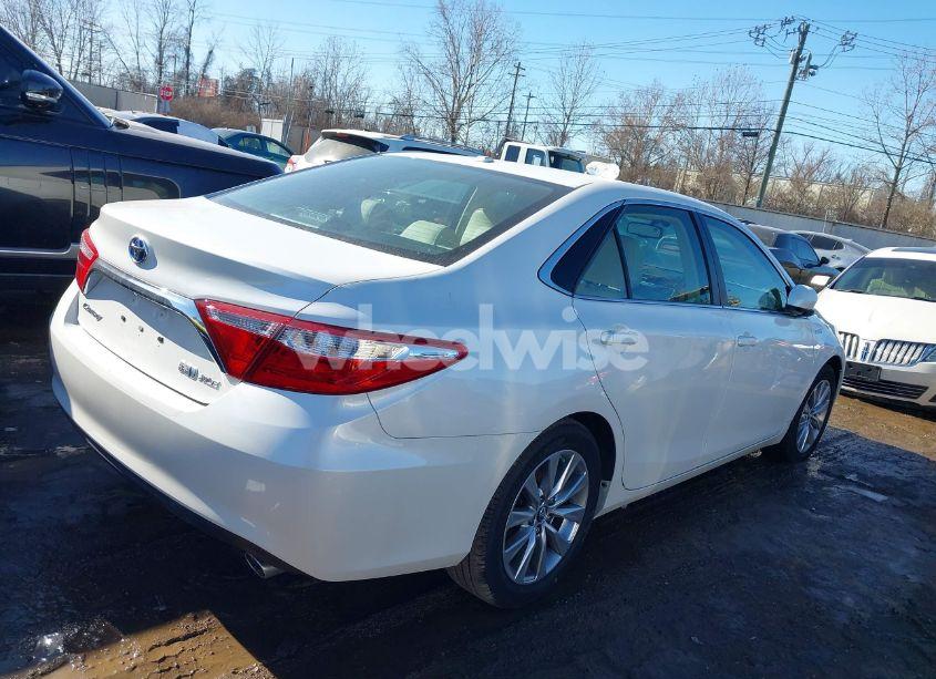 Photo 4 of 2016 Toyota Camry HYBRID XLE (VIN 4T1BD1FK3GU197823)