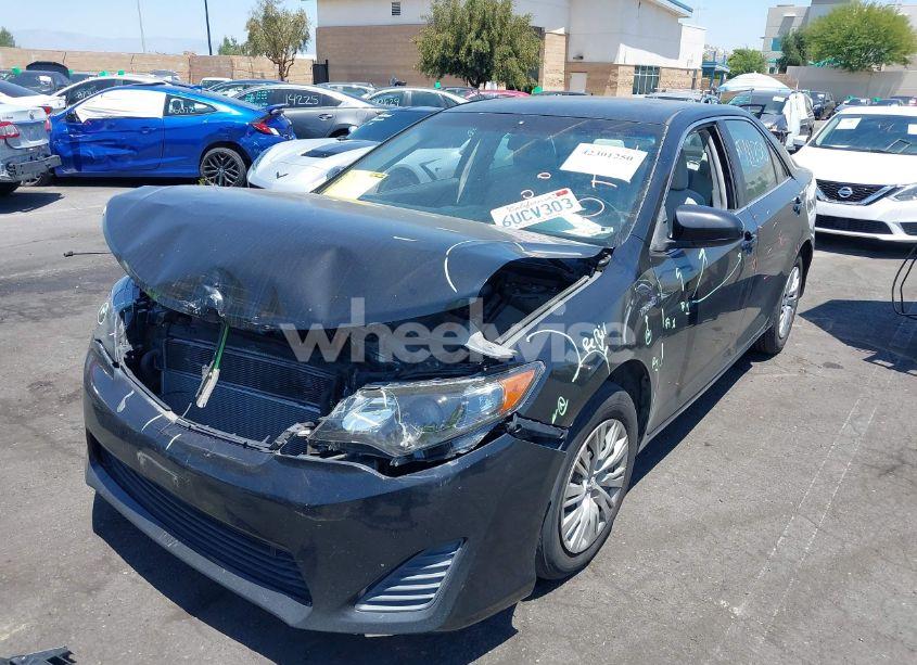 Photo 2 of 2012 Toyota Camry HYBRID LE/XLE (VIN 4T1BD1FK4CU010454)