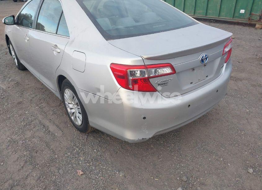 Photo 17 of 2012 Toyota Camry HYBRID LE (VIN 4T1BD1FK4CU016397)