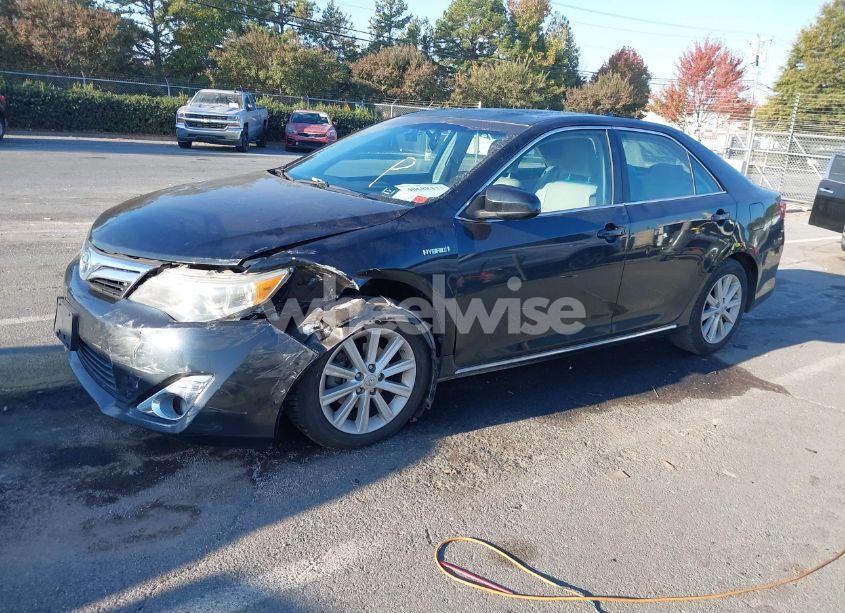 Photo 2 of 2012 Toyota Camry HYBRID XLE (VIN 4T1BD1FK4CU031434)