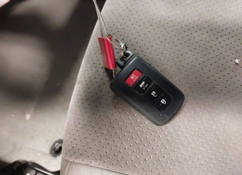 Photo 11 of 2013 Toyota Camry HYBRID XLE (VIN 4T1BD1FK4DU070025)