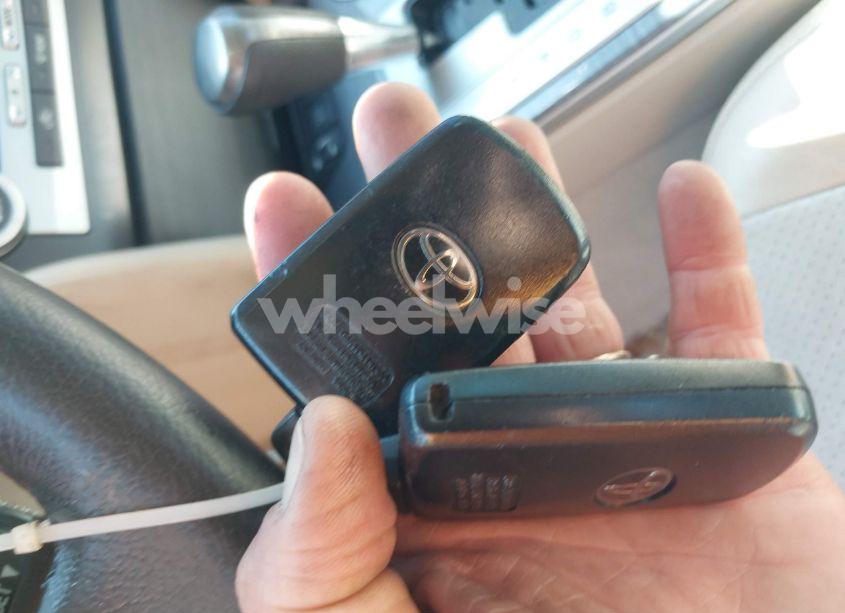 Photo 11 of 2013 Toyota Camry HYBRID XLE (VIN 4T1BD1FK4DU070123)