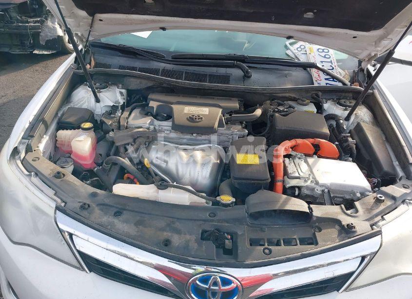 Photo 10 of 2013 Toyota Camry HYBRID XLE (VIN 4T1BD1FK4DU076925)