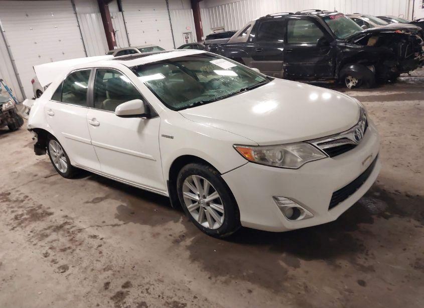 2013 Toyota Camry HYBRID XLE (VIN 4T1BD1FK4DU084748) main photo