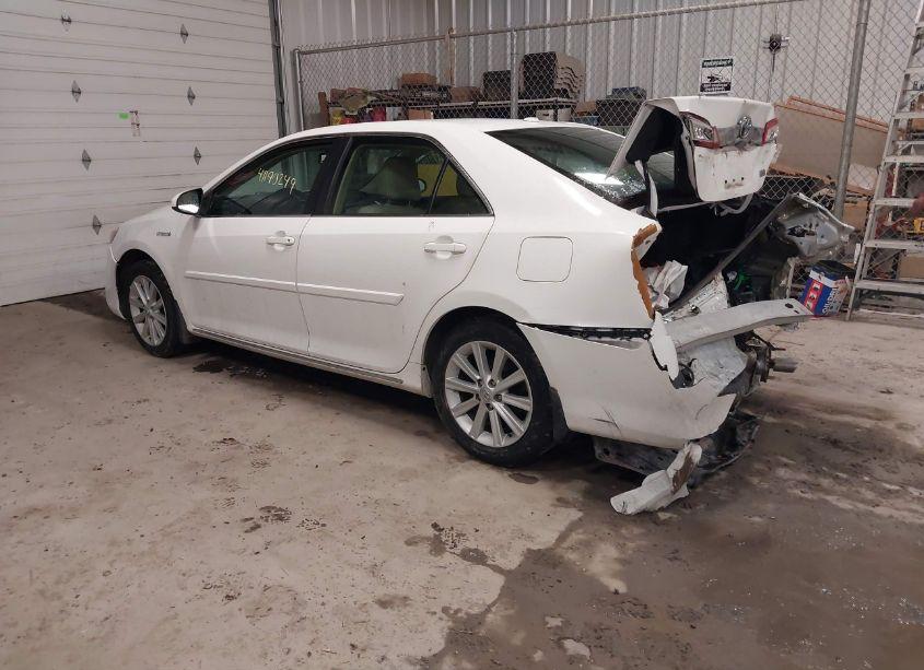 Photo 3 of 2013 Toyota Camry HYBRID XLE (VIN 4T1BD1FK4DU084748)