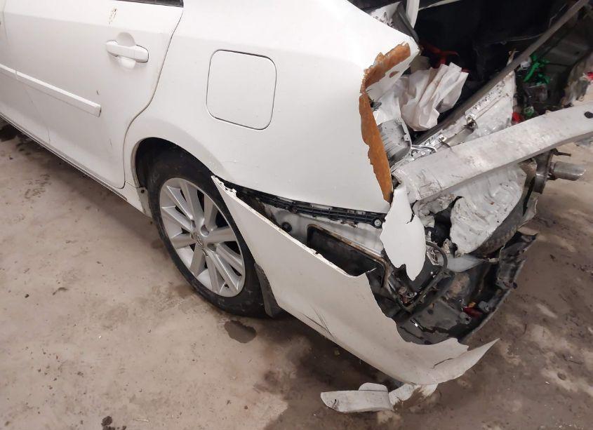 Photo 6 of 2013 Toyota Camry HYBRID XLE (VIN 4T1BD1FK4DU084748)