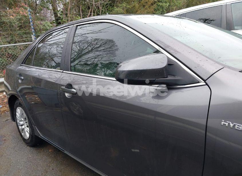 Photo 14 of 2013 Toyota Camry HYBRID LE (VIN 4T1BD1FK4DU085592)