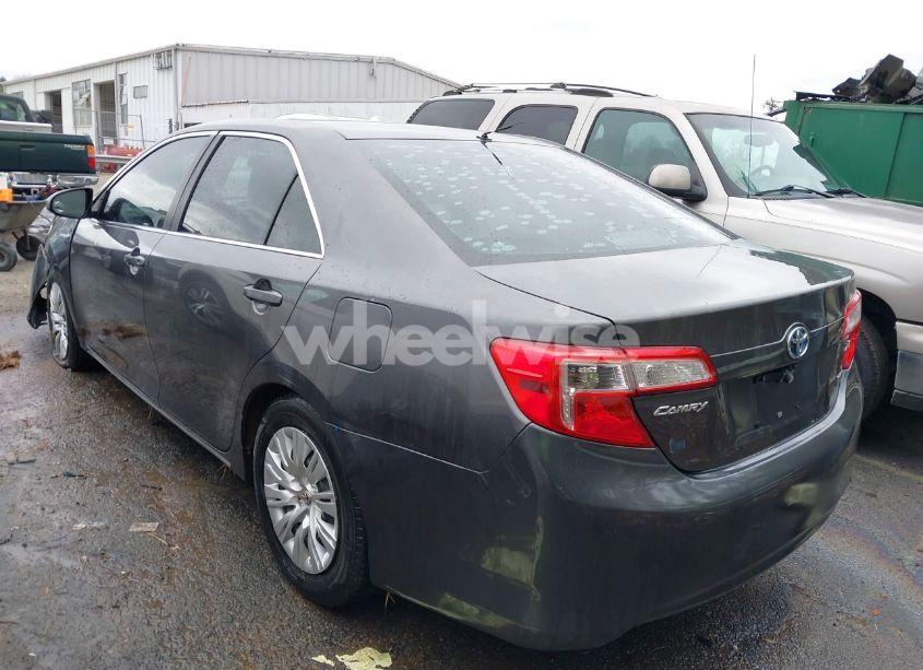 Photo 3 of 2013 Toyota Camry HYBRID LE (VIN 4T1BD1FK4DU085592)
