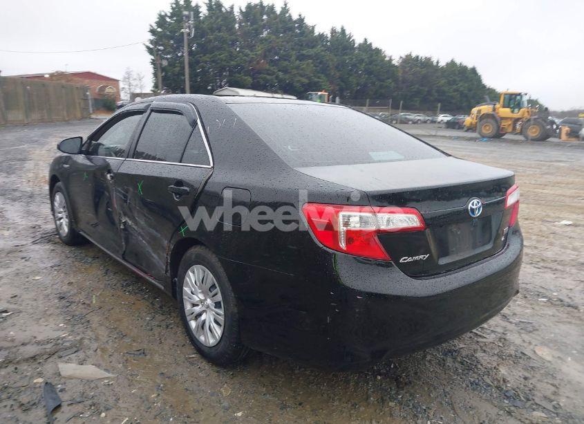 Photo 3 of 2014 Toyota Camry HYBRID LE (VIN 4T1BD1FK4EU115529)