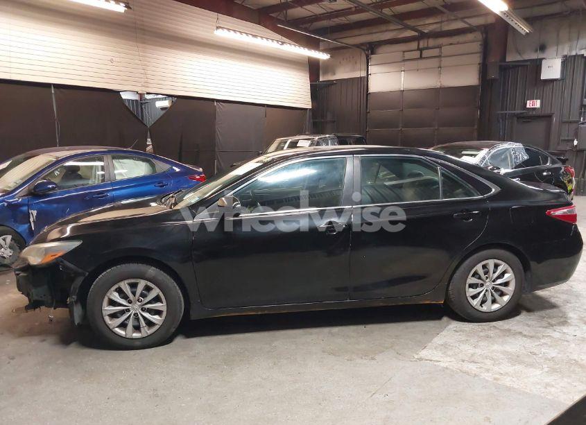 Photo 14 of 2015 Toyota Camry HYBRID LE (VIN 4T1BD1FK4FU154123)