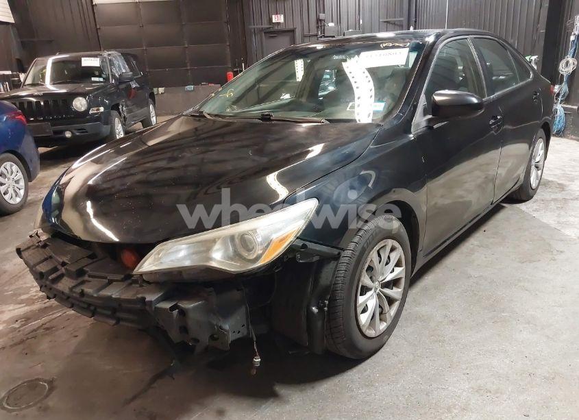 Photo 2 of 2015 Toyota Camry HYBRID LE (VIN 4T1BD1FK4FU154123)