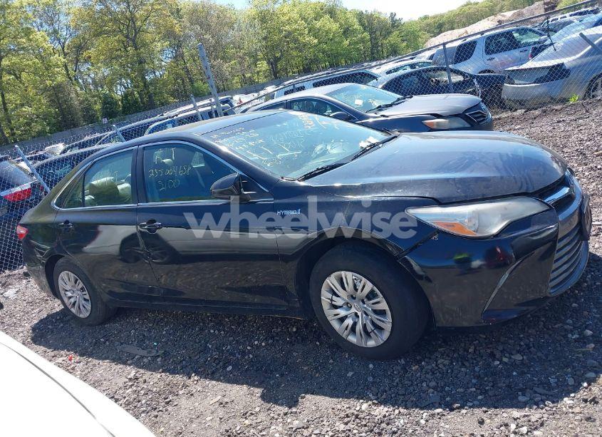 Photo 12 of 2015 Toyota Camry HYBRID LE (VIN 4T1BD1FK4FU161024)