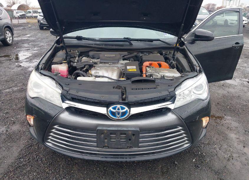 Photo 10 of 2015 Toyota Camry HYBRID LE (VIN 4T1BD1FK4FU166580)