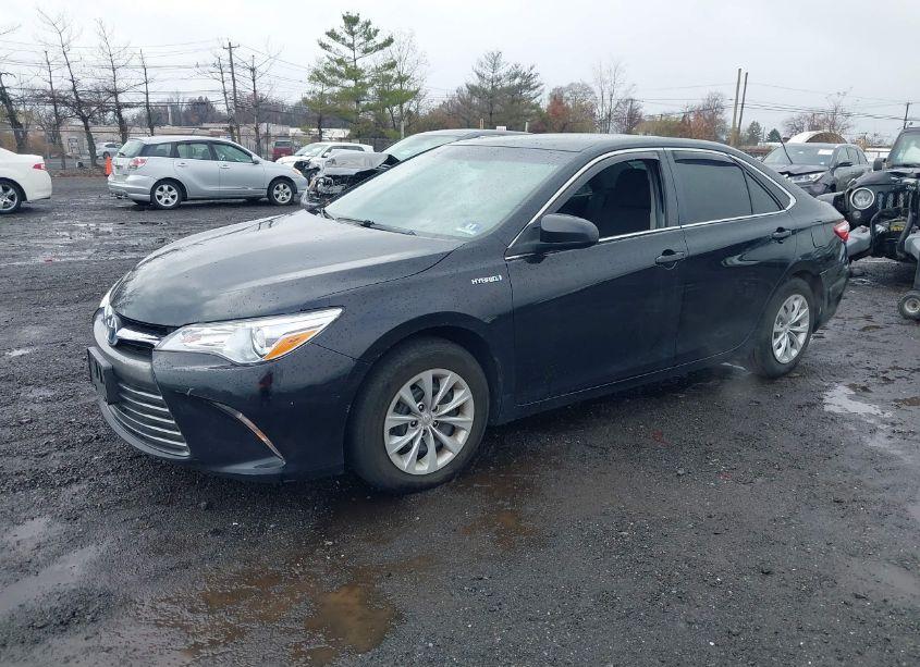 Photo 2 of 2015 Toyota Camry HYBRID LE (VIN 4T1BD1FK4FU166580)