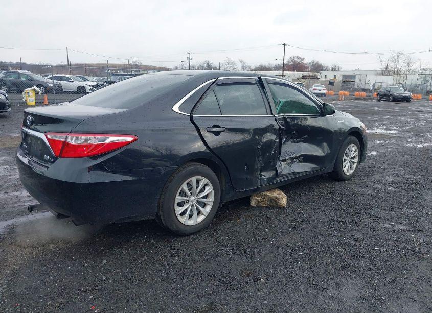 Photo 4 of 2015 Toyota Camry HYBRID LE (VIN 4T1BD1FK4FU166580)